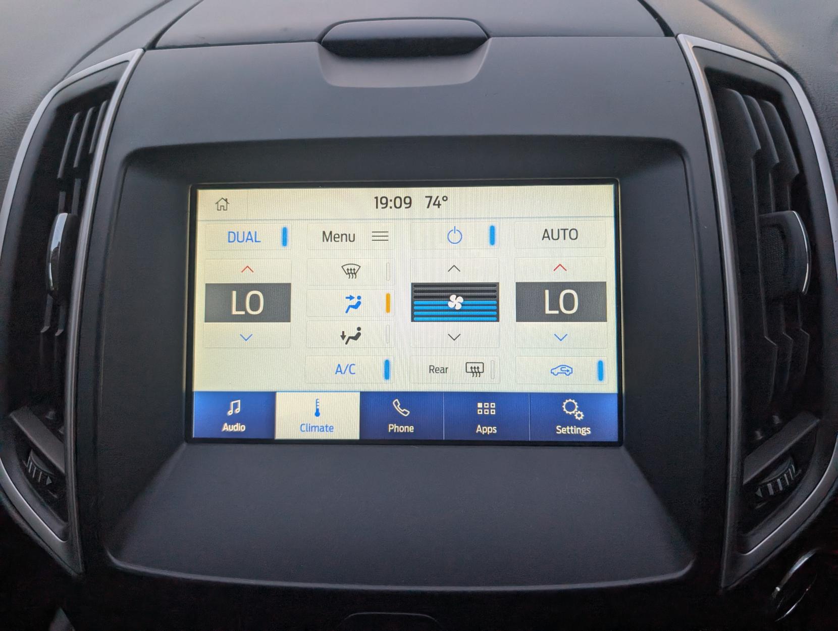 Ford Galaxy 2.0 EcoBlue Zetec MPV 5dr Diesel Auto Euro 6 (s/s) (150 ps)