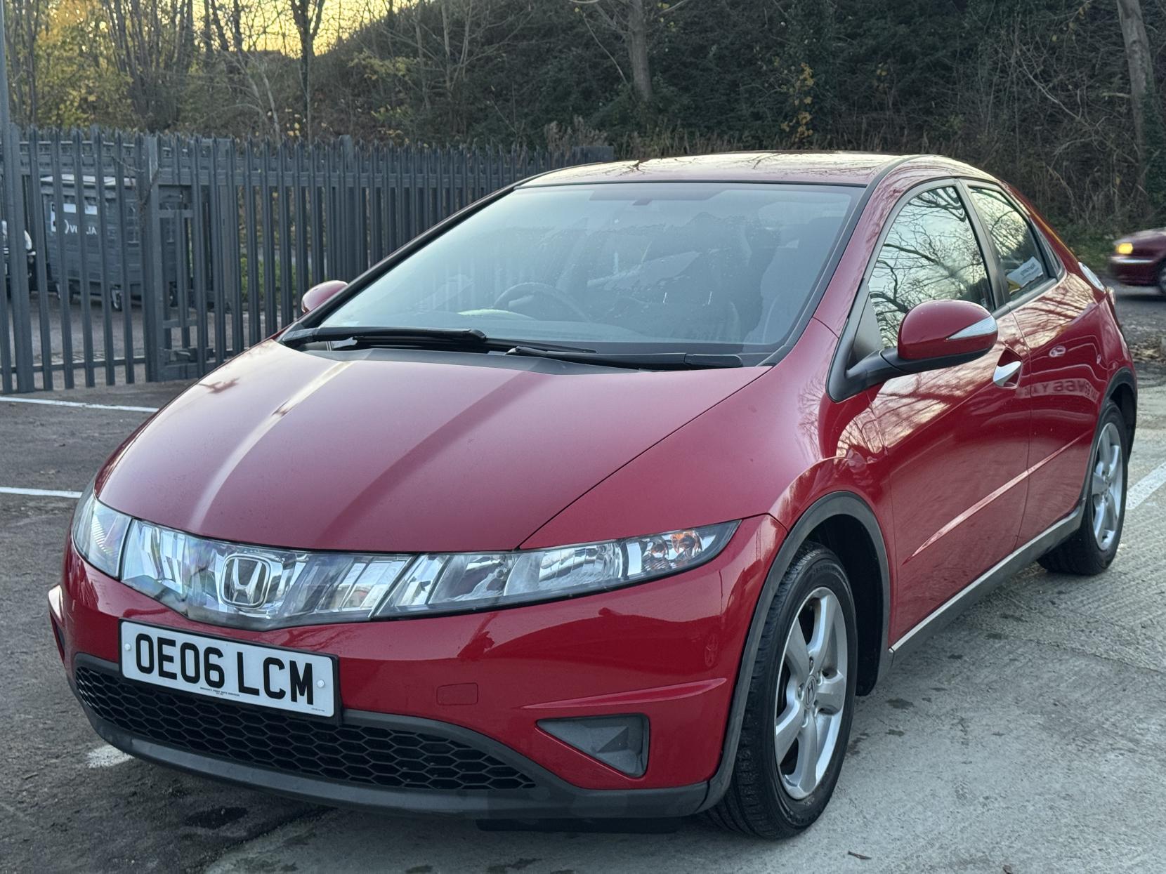 Honda Civic 1.8 i-VTEC SE Hatchback 5dr Petrol Manual (152 g/km, 138 bhp)