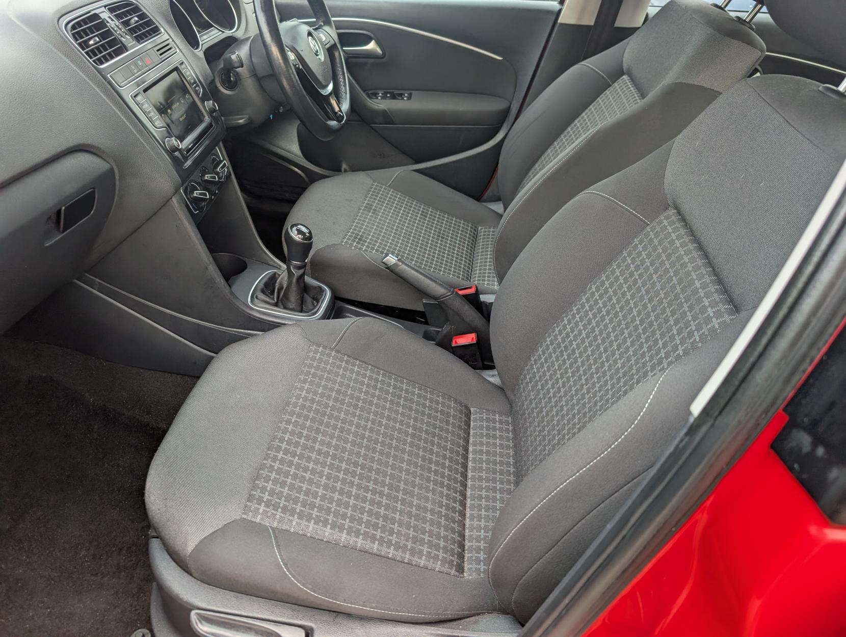 Volkswagen Polo 1.0 BlueMotion Tech SE Hatchback 5dr Petrol Manual Euro 6 (s/s) (75 ps)