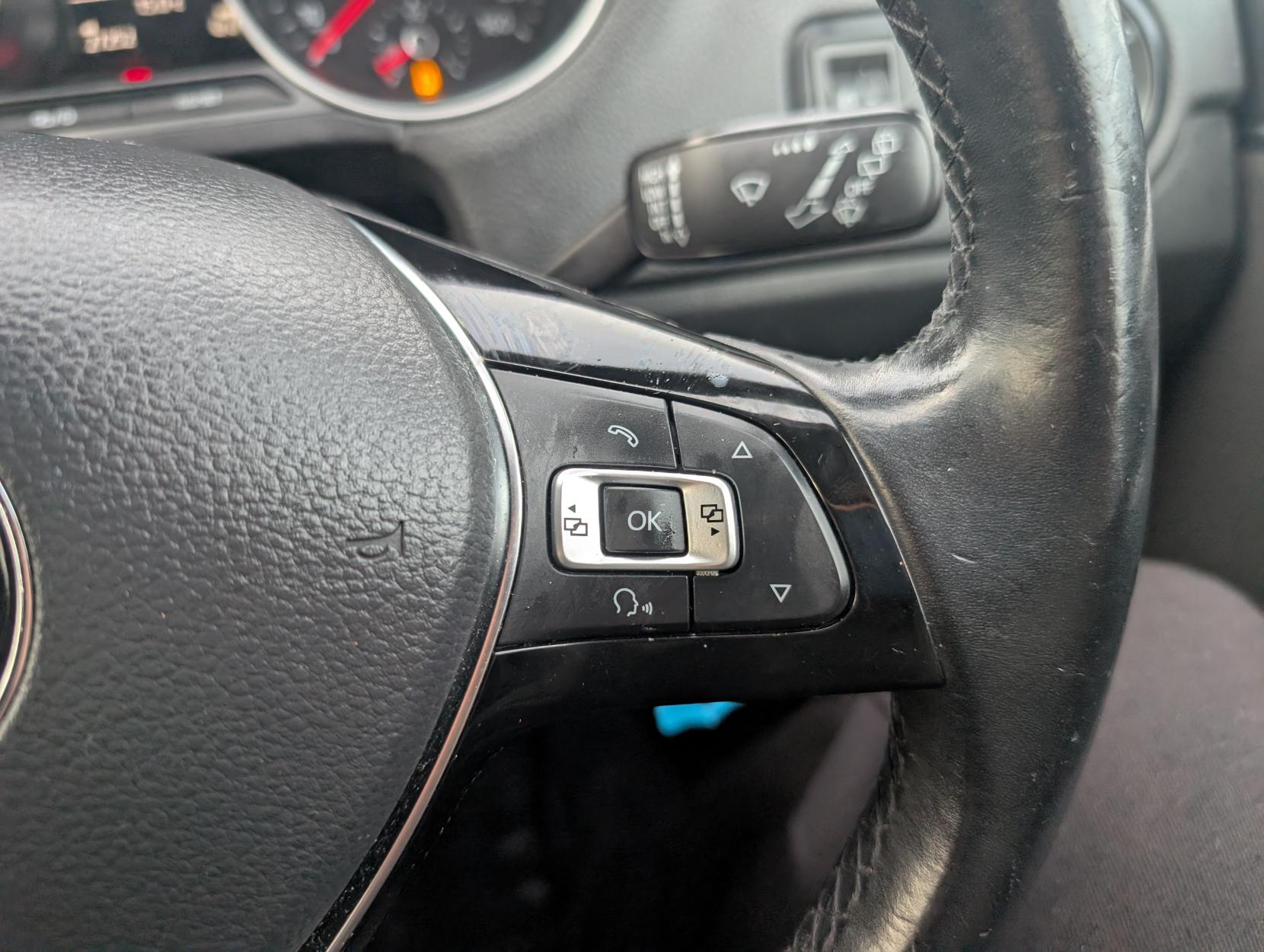 Volkswagen Polo 1.0 BlueMotion Tech SE Hatchback 5dr Petrol Manual Euro 6 (s/s) (75 ps)