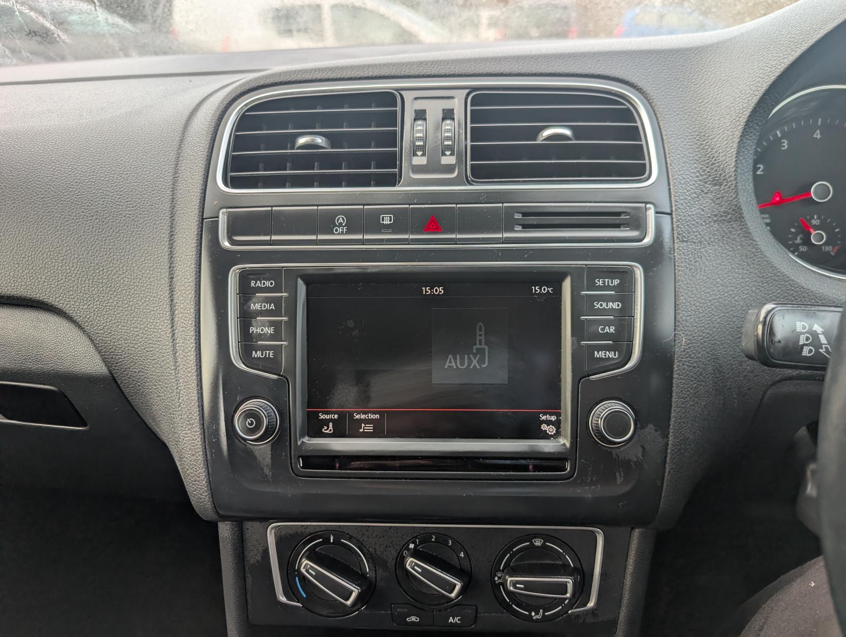 Volkswagen Polo 1.0 BlueMotion Tech SE Hatchback 5dr Petrol Manual Euro 6 (s/s) (75 ps)