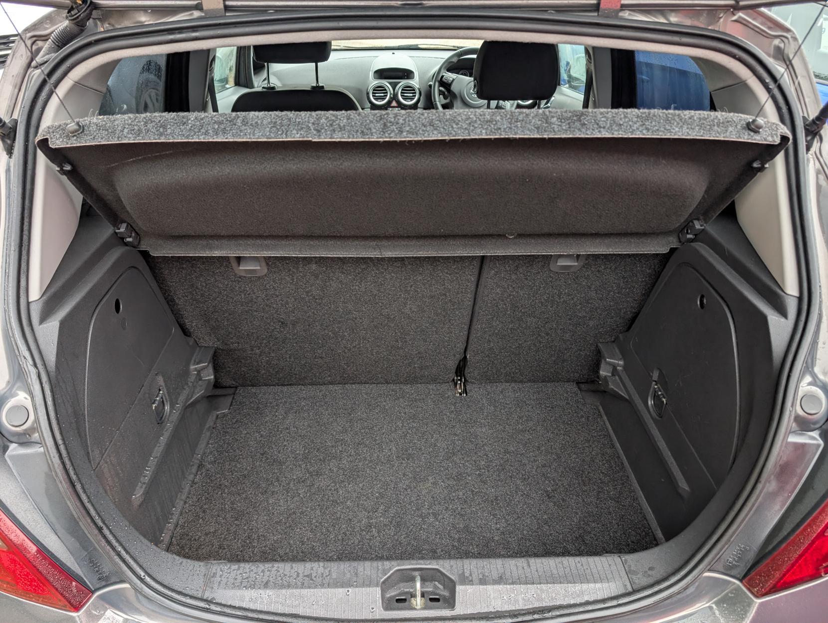 Vauxhall Corsa 1.2 16V SXi Hatchback 5dr Petrol Manual Euro 5 (A/C) (85 ps)