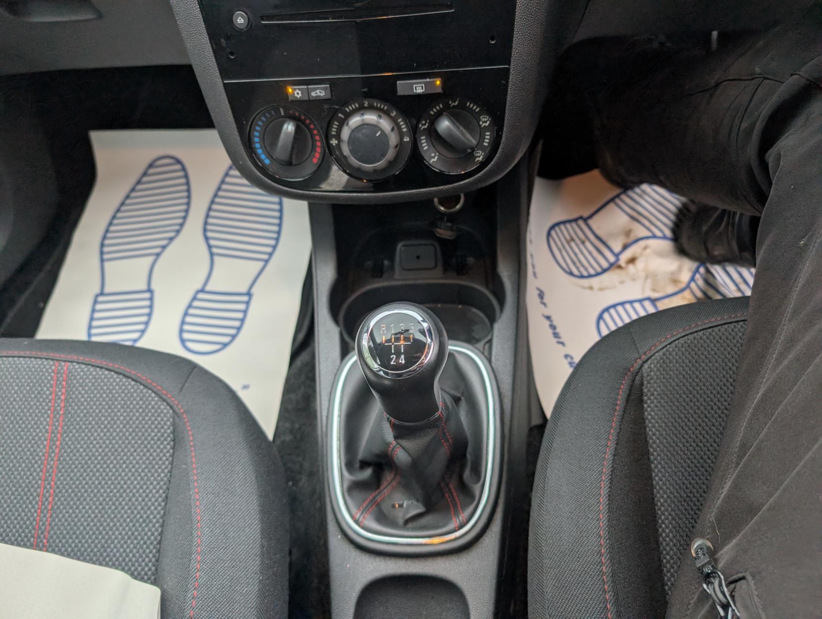 Vauxhall Corsa 1.2 16V SXi Hatchback 5dr Petrol Manual Euro 5 (A/C) (85 ps)