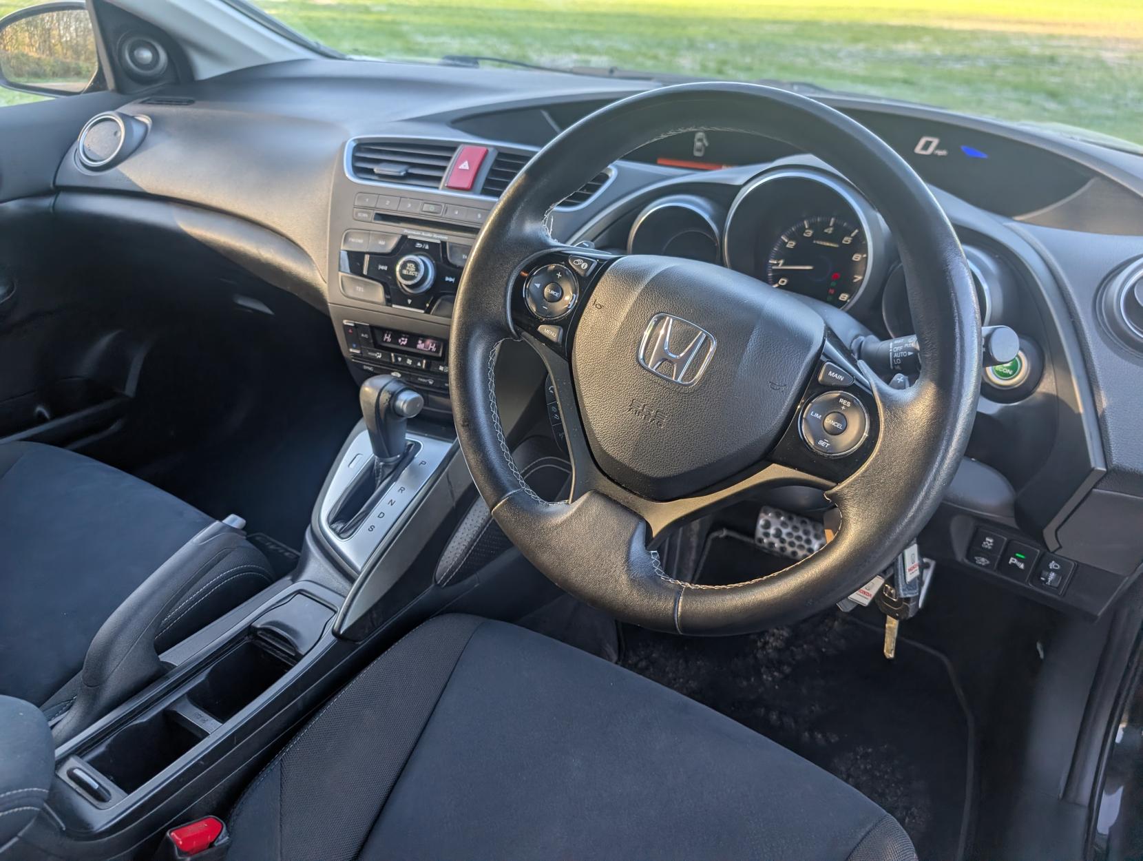 Honda Civic 1.8 i-VTEC SE Plus Hatchback 5dr Petrol Auto Euro 5 (142 ps)