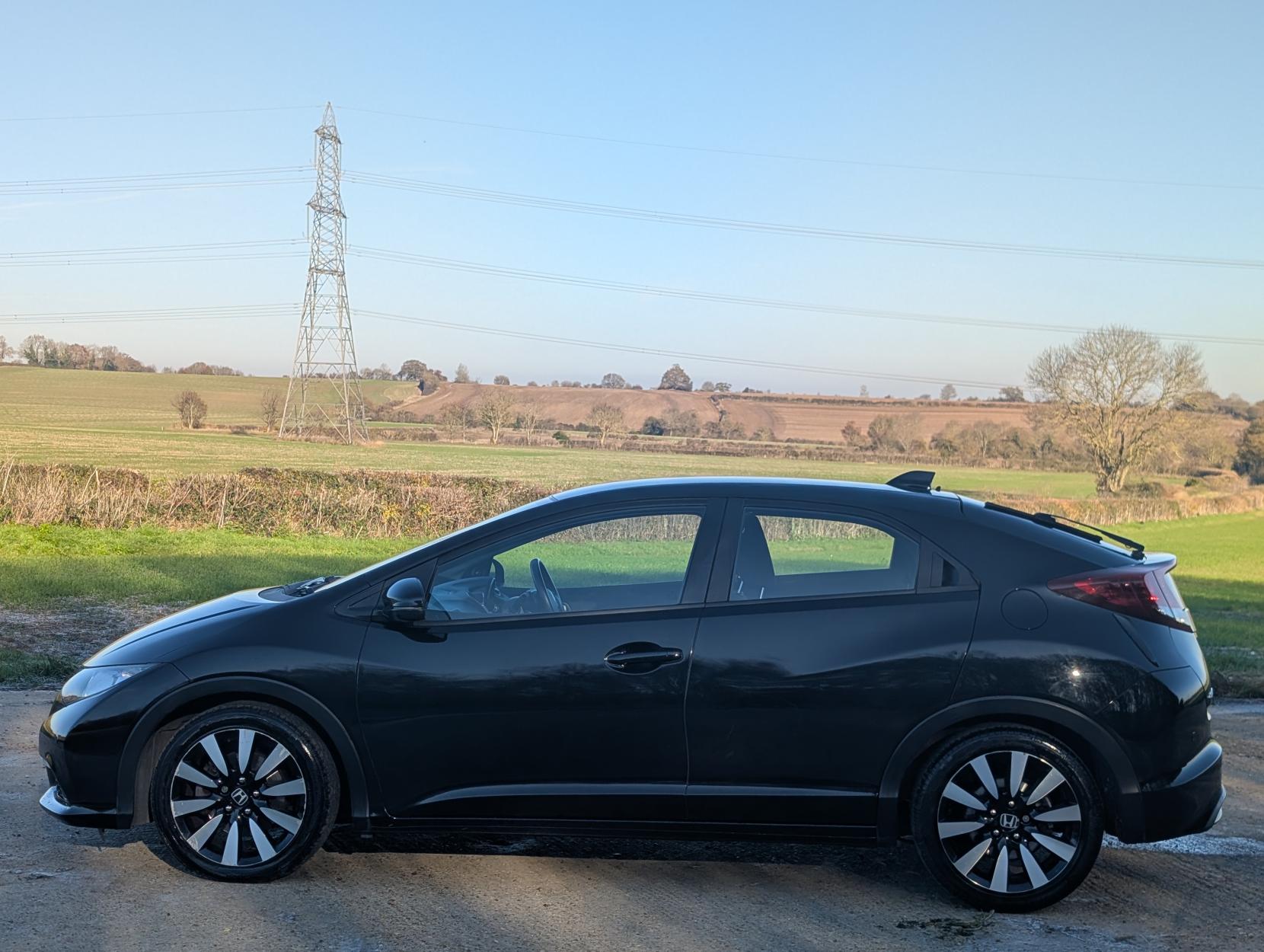 Honda Civic 1.8 i-VTEC SE Plus Hatchback 5dr Petrol Auto Euro 5 (142 ps)