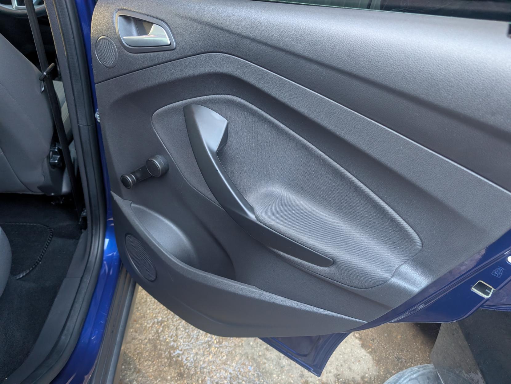 Ford C-Max 1.5 TDCi Zetec MPV 5dr Diesel Manual Euro 6 (s/s) (120 ps)