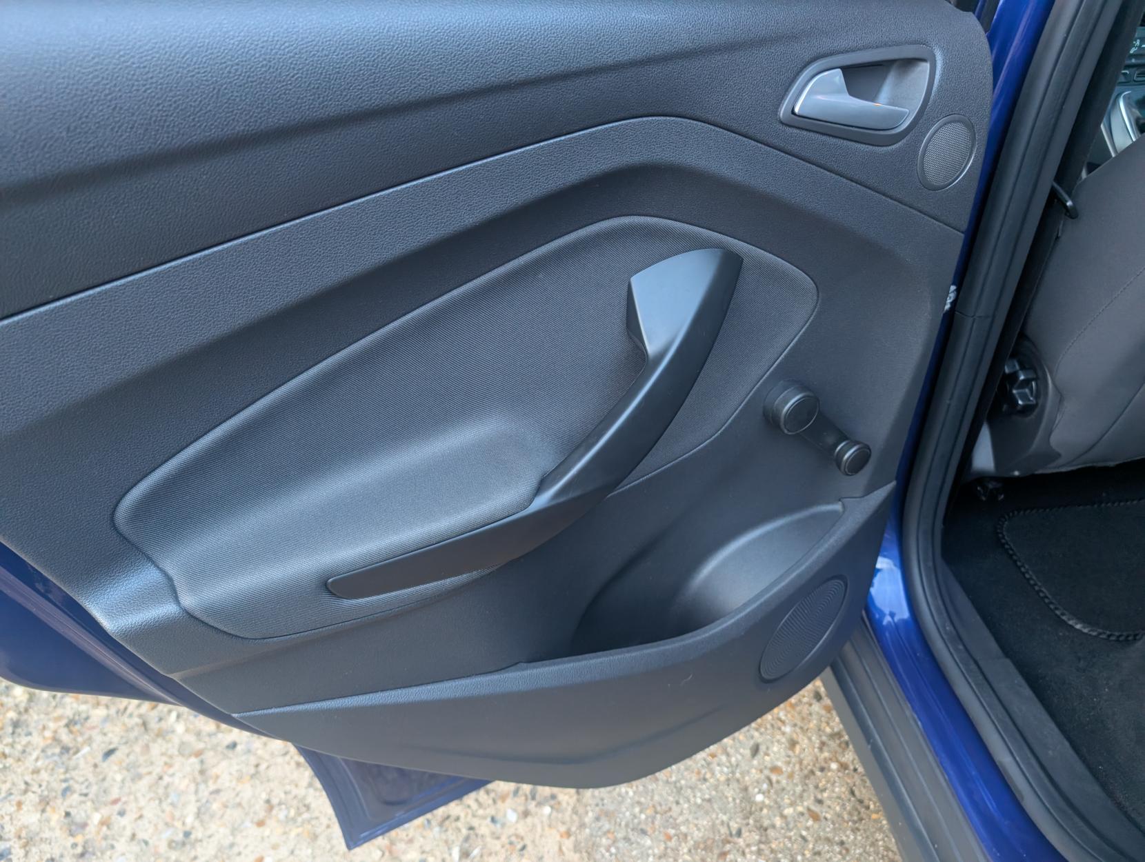 Ford C-Max 1.5 TDCi Zetec MPV 5dr Diesel Manual Euro 6 (s/s) (120 ps)