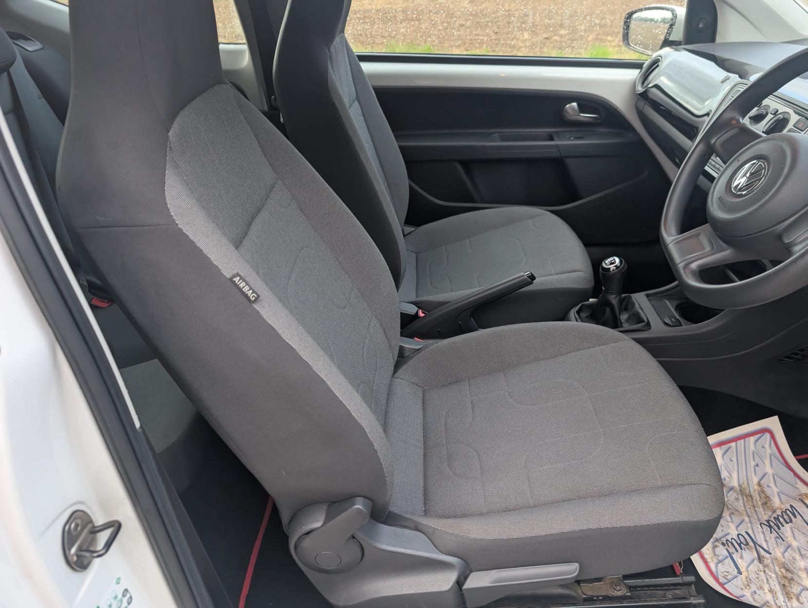 Volkswagen up! 1.0 Move up! Hatchback 3dr Petrol Manual Euro 5 (60 ps)