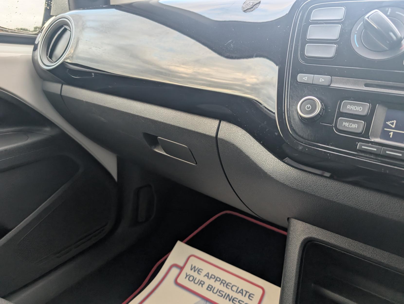 Volkswagen up! 1.0 Move up! Hatchback 3dr Petrol Manual Euro 5 (60 ps)
