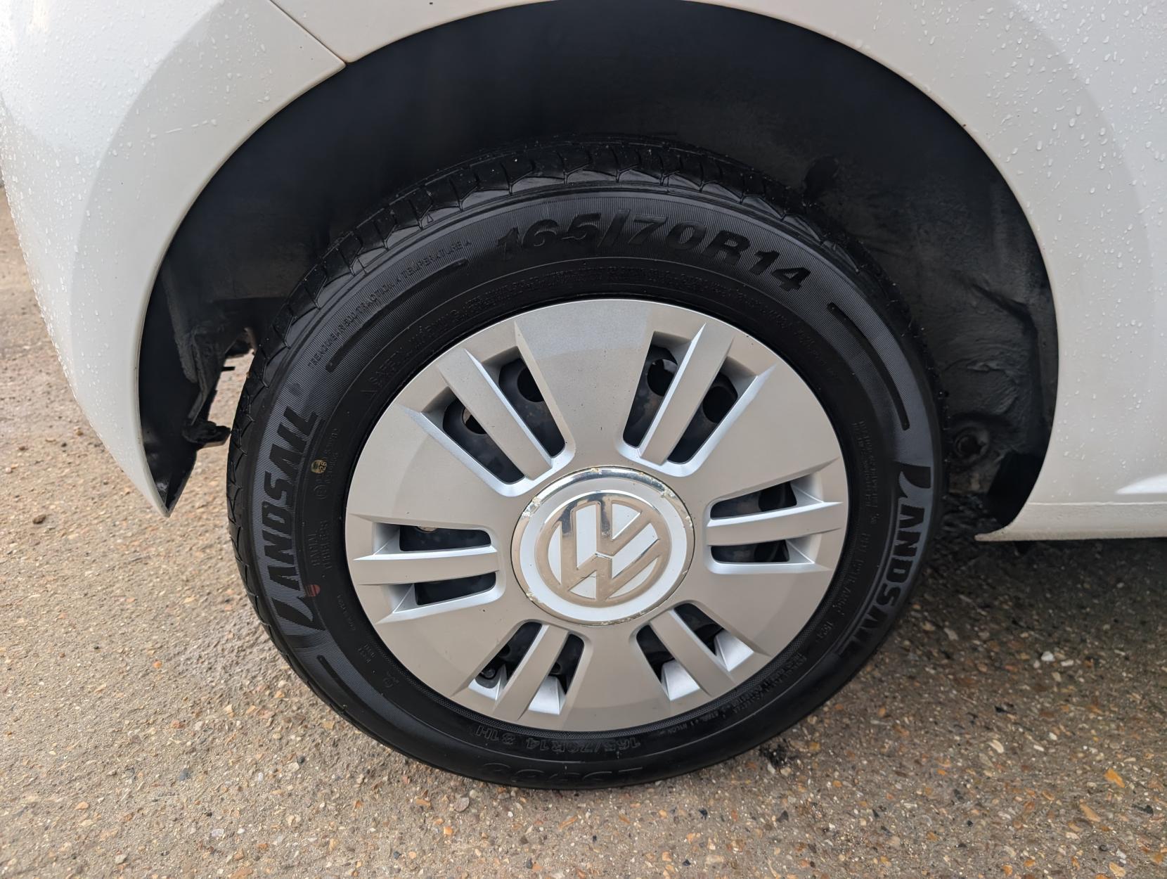 Volkswagen up! 1.0 Move up! Hatchback 3dr Petrol Manual Euro 5 (60 ps)