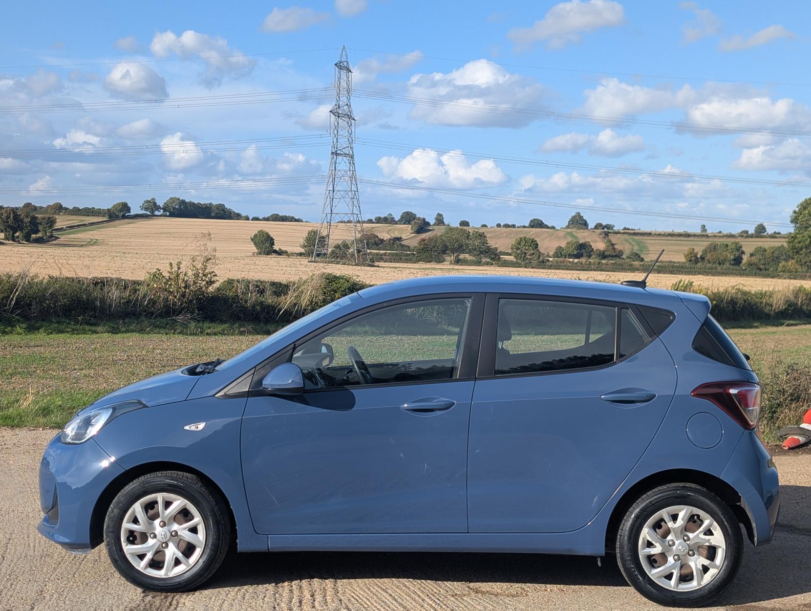 Hyundai i10 1.2 SE Hatchback 5dr Petrol Manual Euro 6 (87 ps)