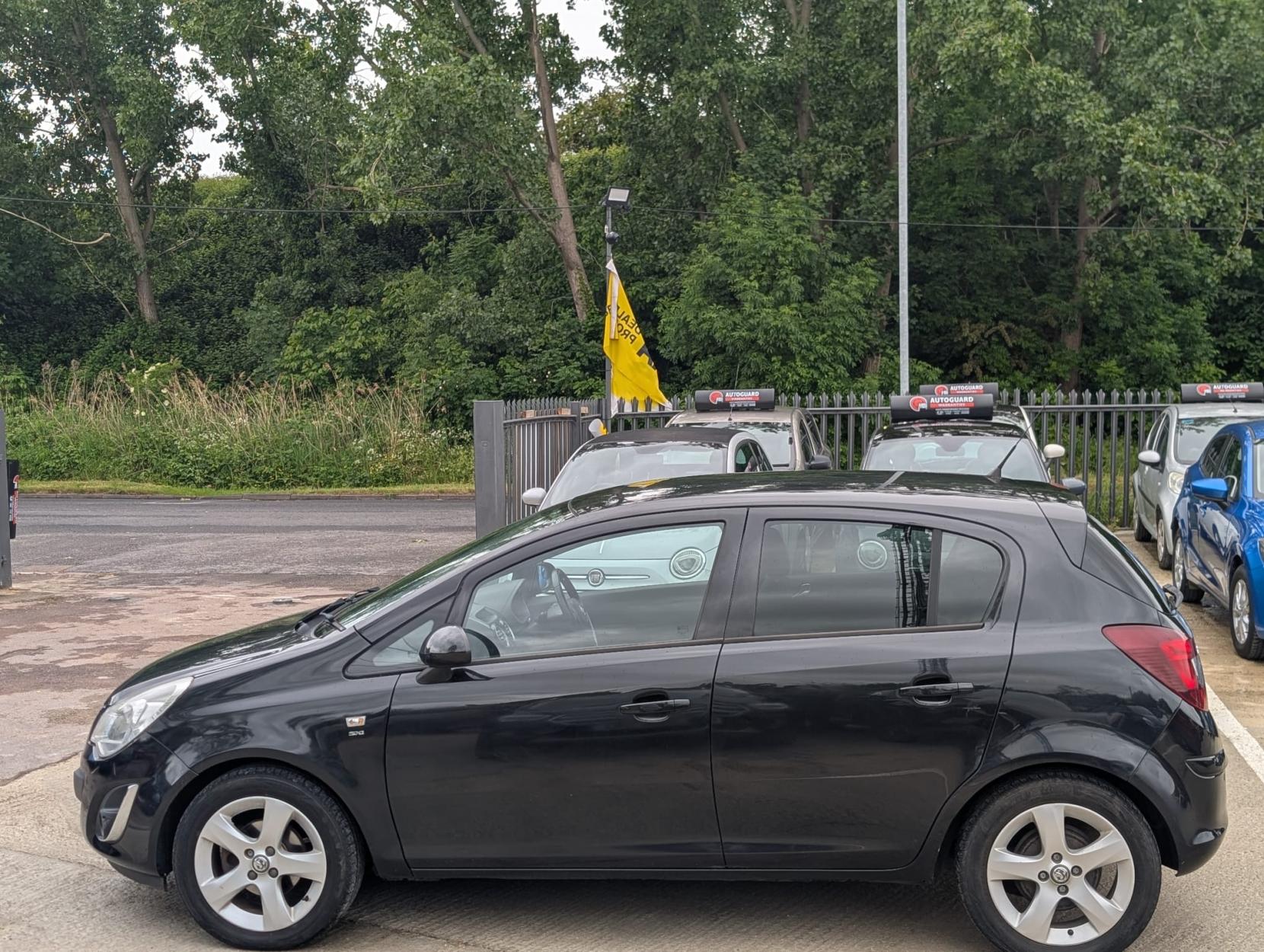 Vauxhall Corsa 1.2 16V SXi Hatchback 5dr Petrol Manual Euro 5 (A/C) (85 ps)