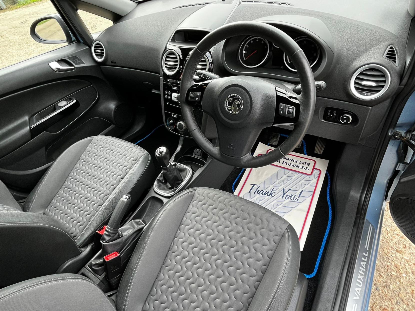 Vauxhall Corsa 1.4 16V SE Hatchback 5dr Petrol Manual Wide Ratio Euro 5 (100 ps)