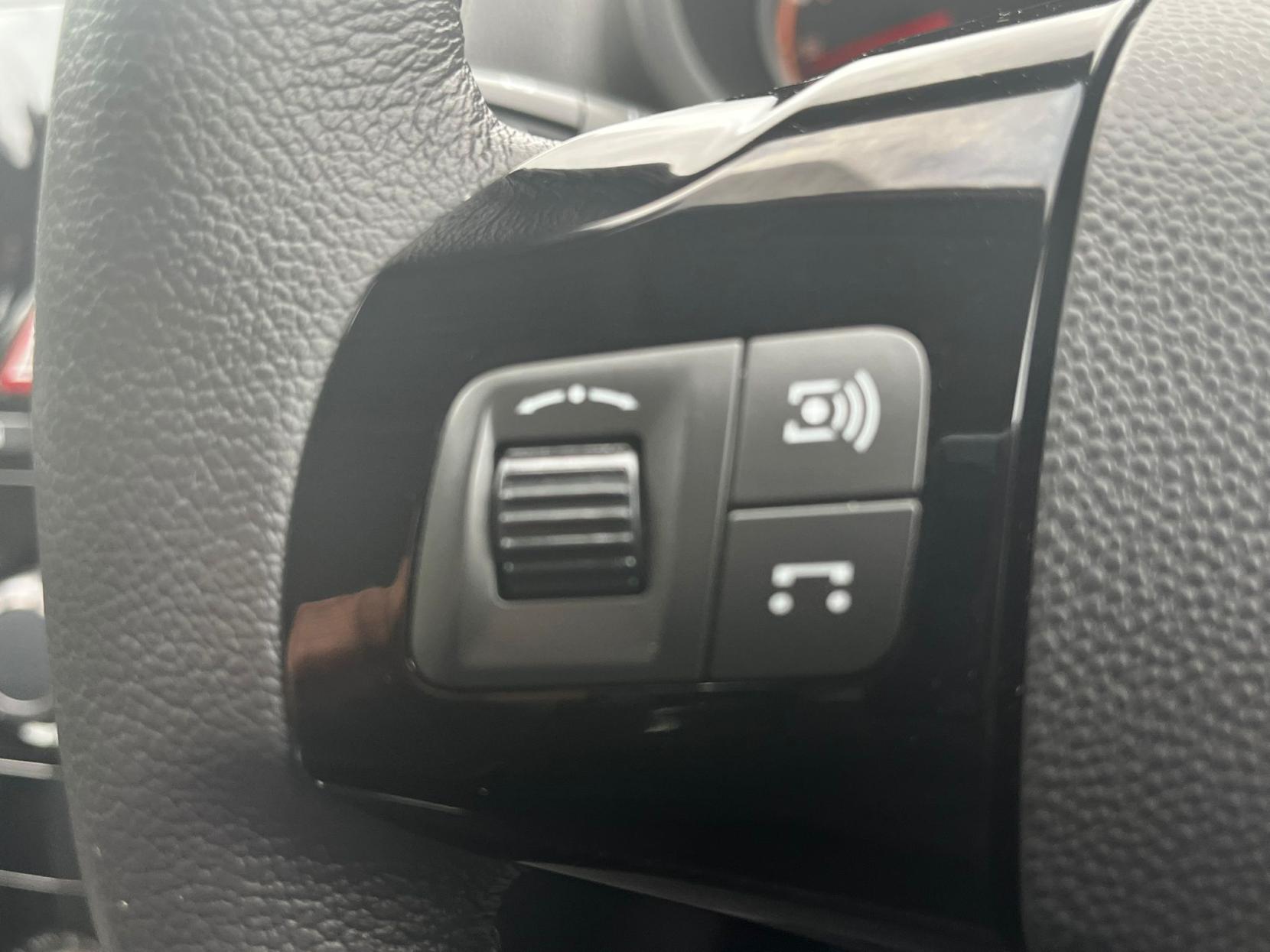 Vauxhall Corsa 1.4 16V SE Hatchback 5dr Petrol Manual Wide Ratio Euro 5 (100 ps)