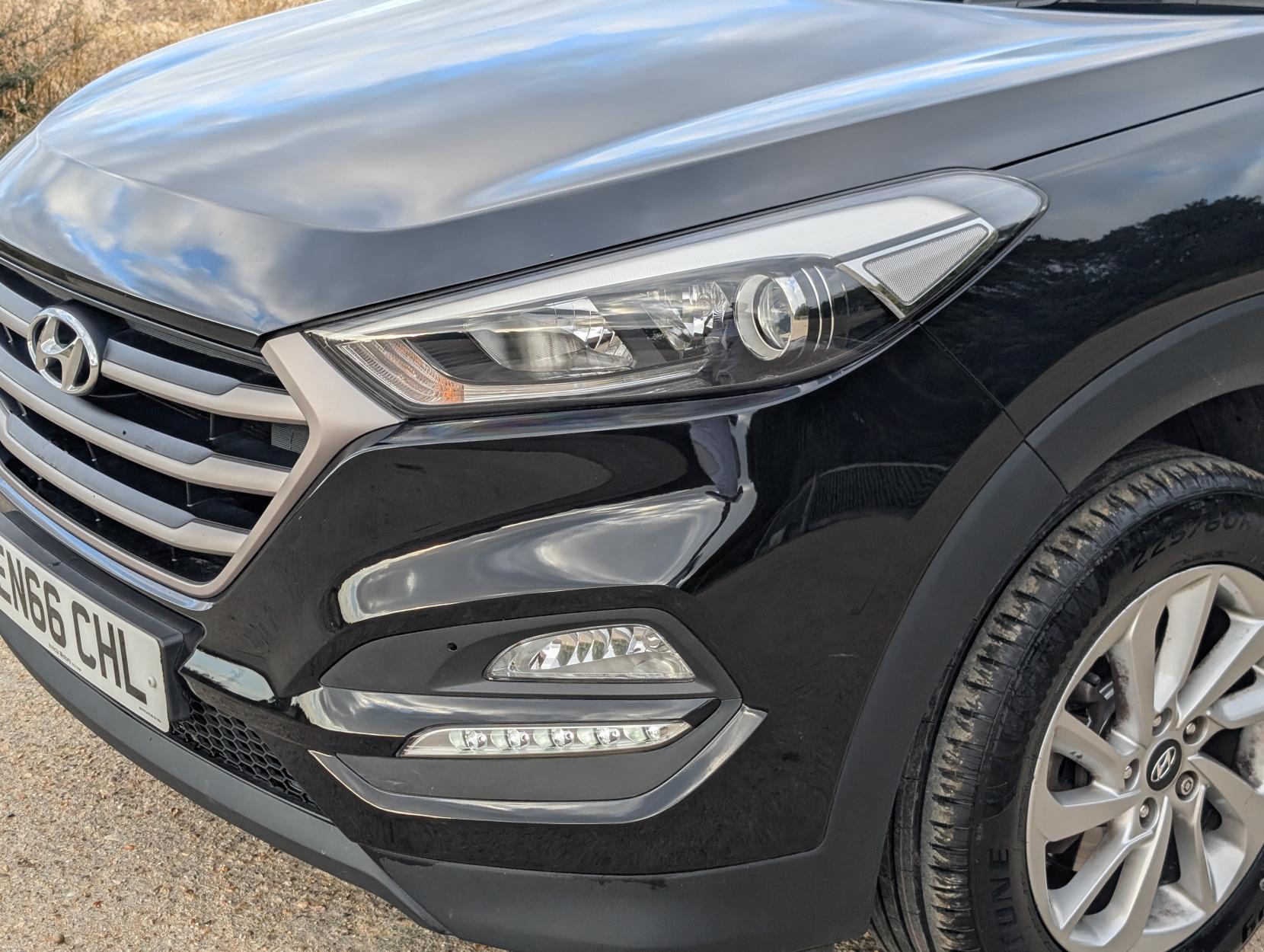 Hyundai TUCSON 1.6 GDi Blue Drive SE Nav SUV 5dr Petrol Manual Euro 6 (s/s) (132 ps)