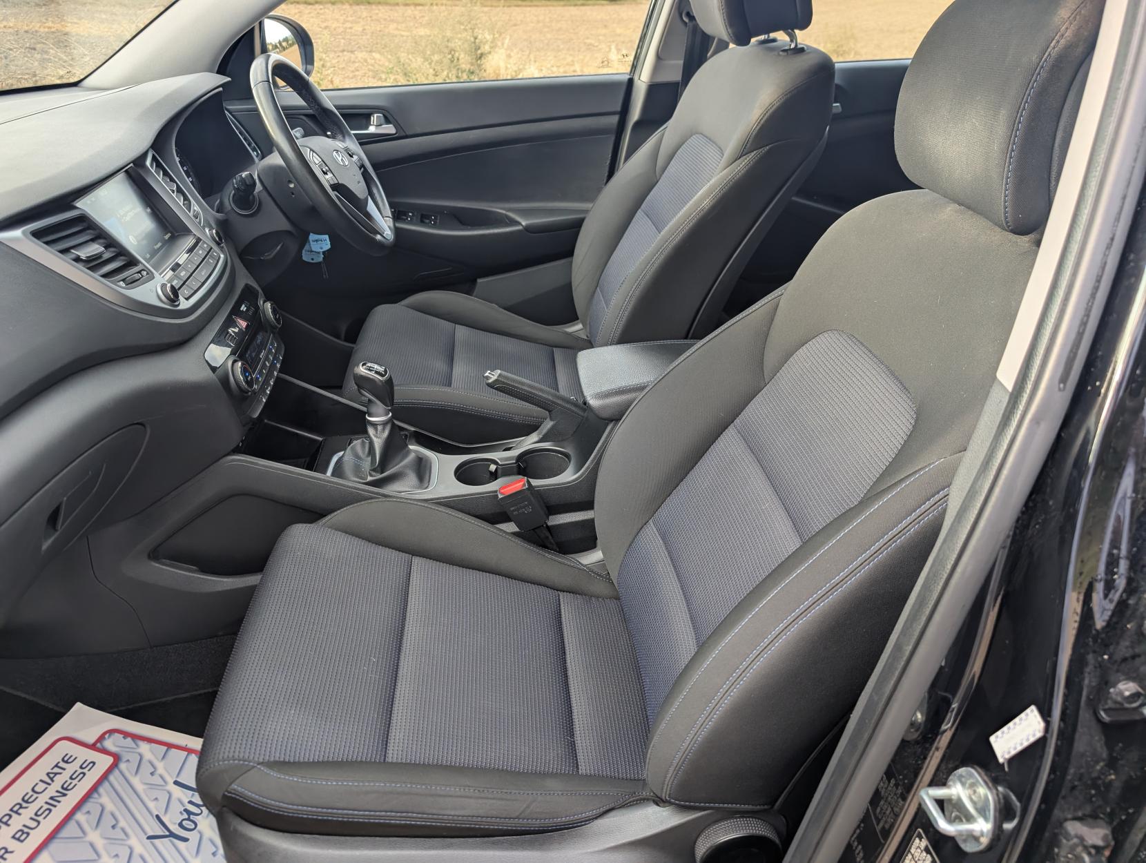 Hyundai TUCSON 1.6 GDi Blue Drive SE Nav SUV 5dr Petrol Manual Euro 6 (s/s) (132 ps)