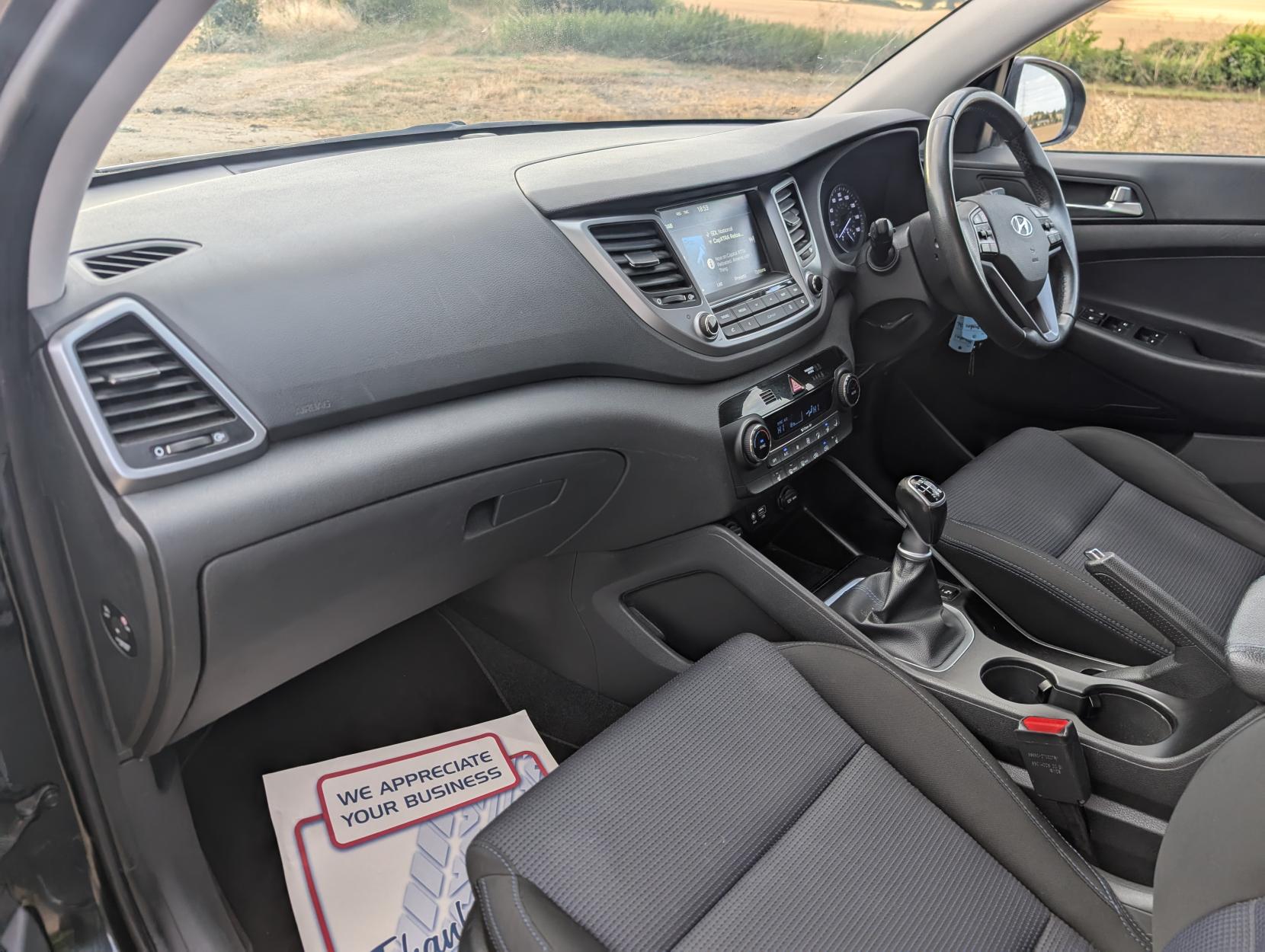 Hyundai TUCSON 1.6 GDi Blue Drive SE Nav SUV 5dr Petrol Manual Euro 6 (s/s) (132 ps)