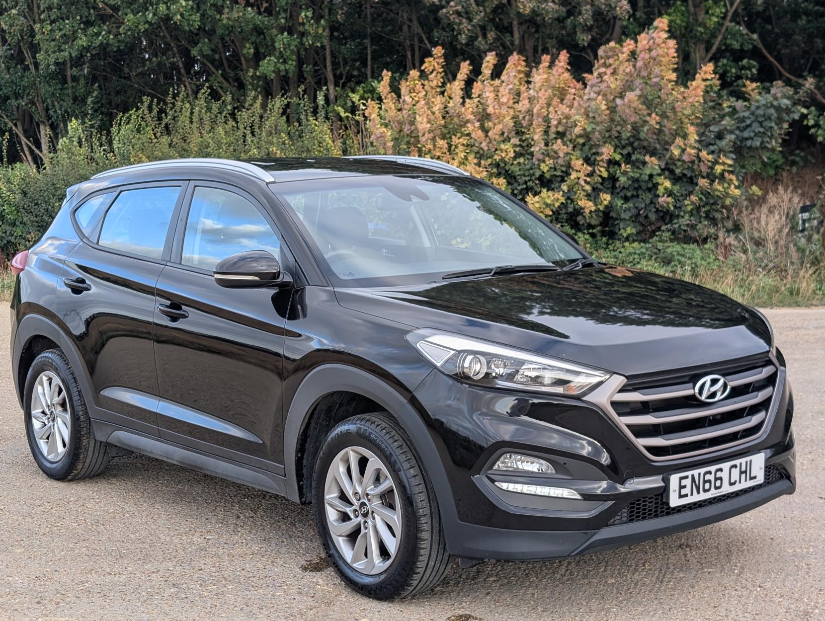Hyundai TUCSON 1.6 GDi Blue Drive SE Nav SUV 5dr Petrol Manual Euro 6 (s/s) (132 ps)