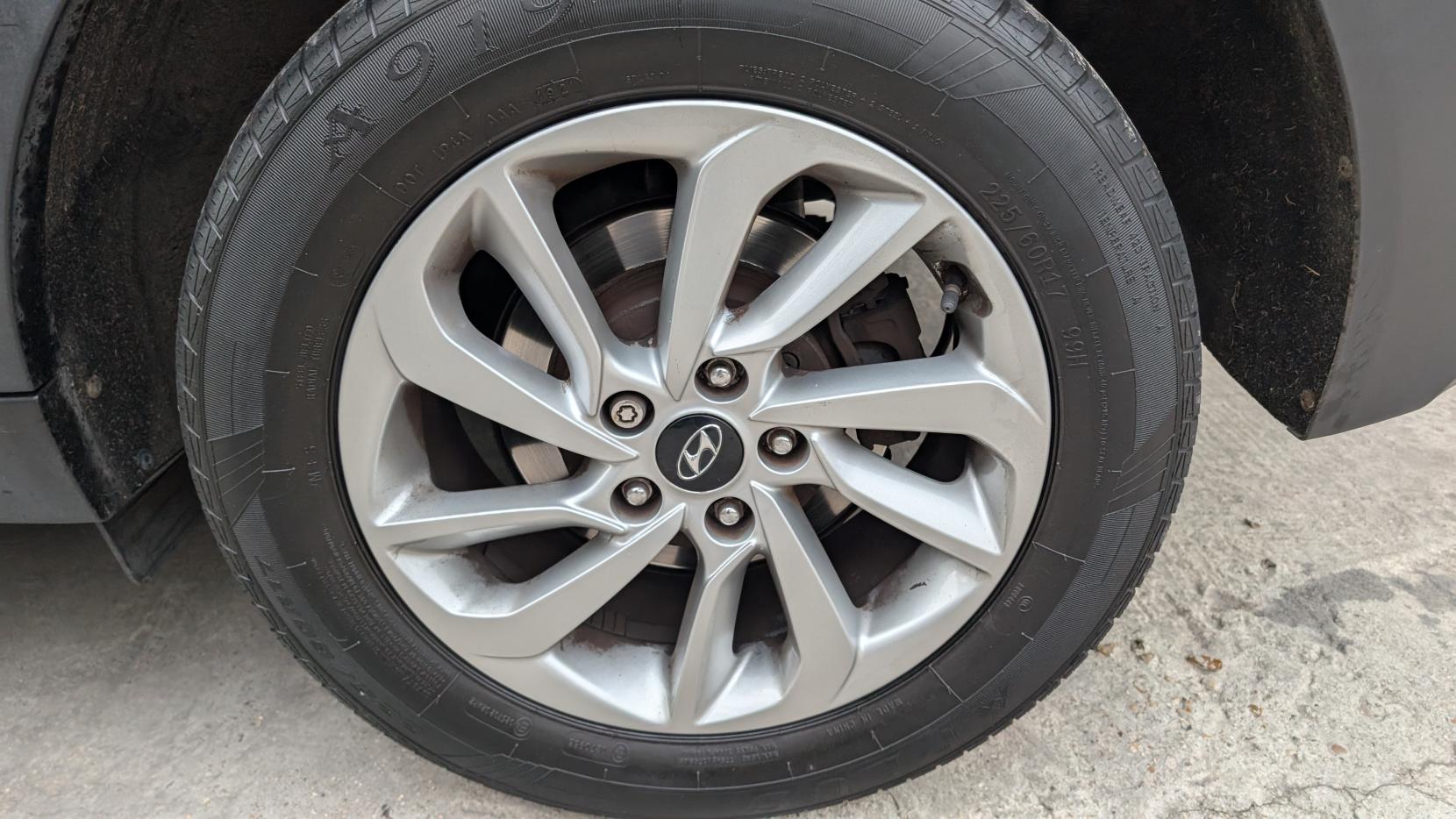 Hyundai TUCSON 1.6 GDi Blue Drive SE Nav SUV 5dr Petrol Manual Euro 6 (s/s) (132 ps)