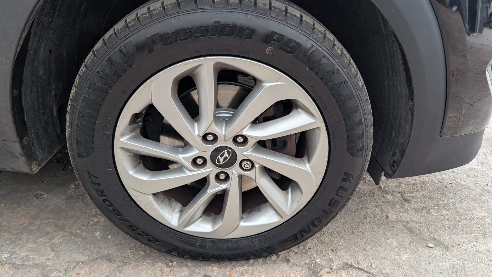 Hyundai TUCSON 1.6 GDi Blue Drive SE Nav SUV 5dr Petrol Manual Euro 6 (s/s) (132 ps)