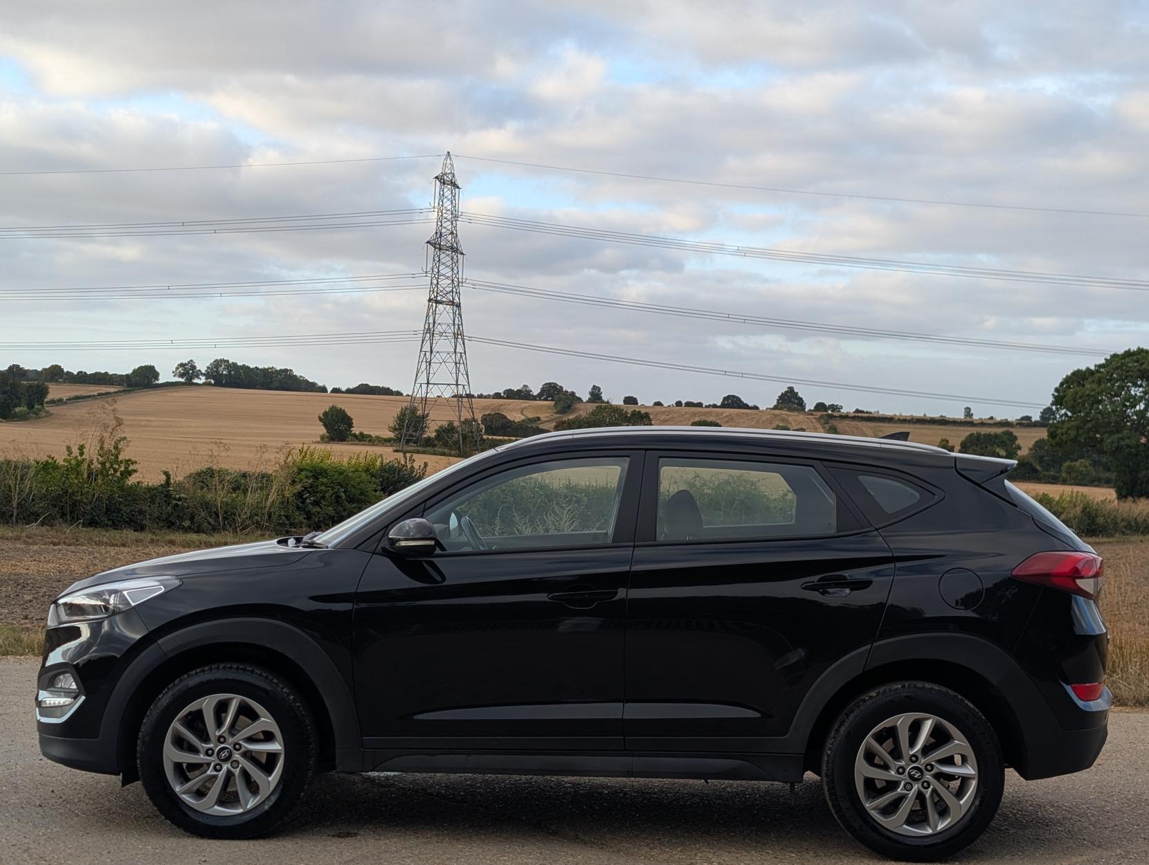 Hyundai TUCSON 1.6 GDi Blue Drive SE Nav SUV 5dr Petrol Manual Euro 6 (s/s) (132 ps)