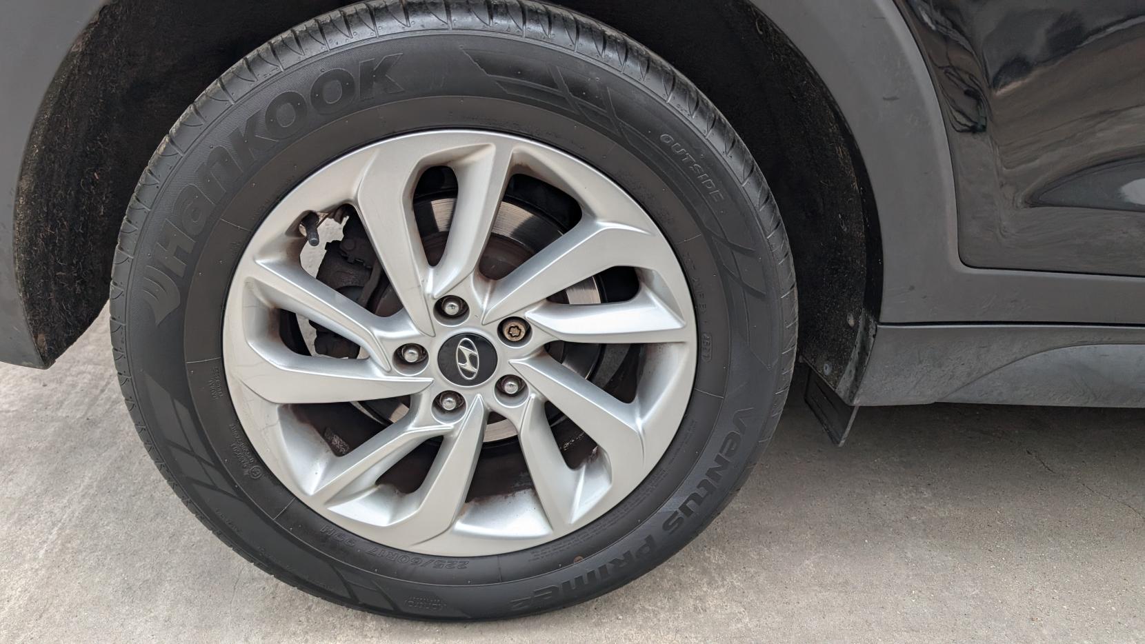 Hyundai TUCSON 1.6 GDi Blue Drive SE Nav SUV 5dr Petrol Manual Euro 6 (s/s) (132 ps)