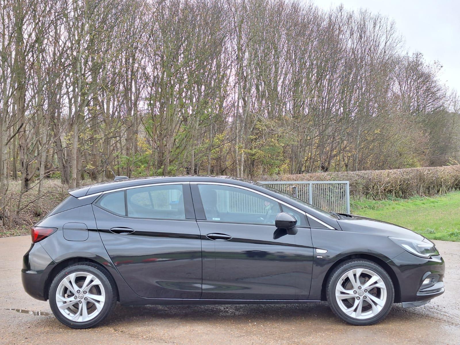 Vauxhall Astra 1.4i SRi Hatchback 5dr Petrol Manual Euro 6 (100 ps)