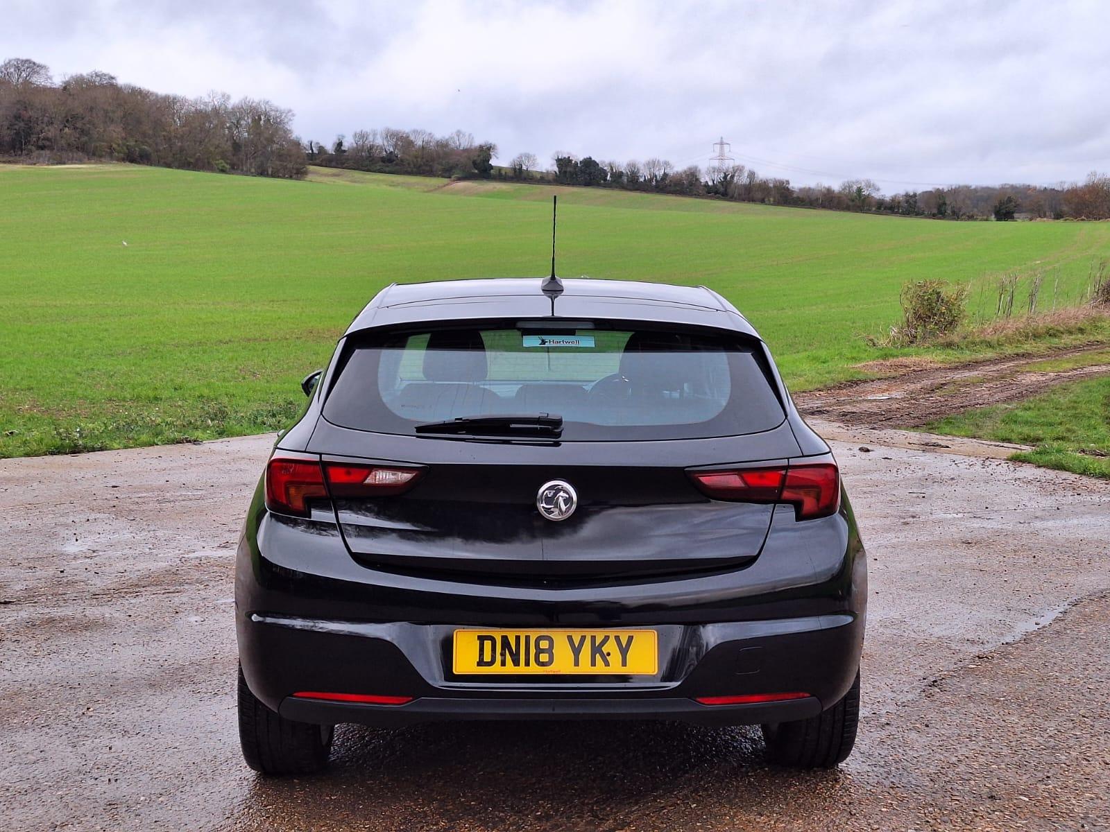 Vauxhall Astra 1.4i SRi Hatchback 5dr Petrol Manual Euro 6 (100 ps)