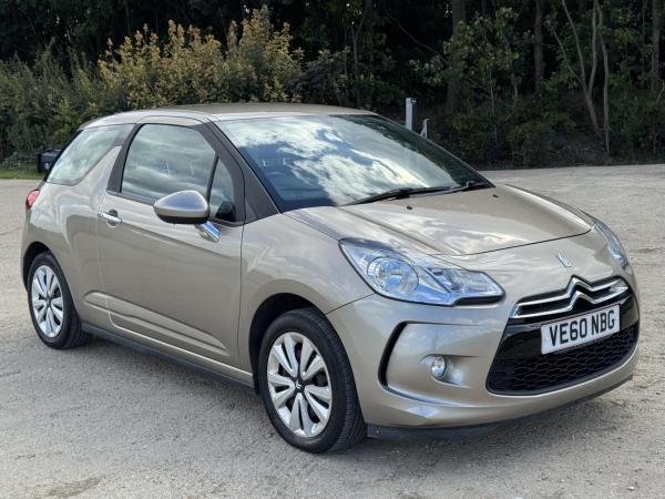 Citroen DS3 1.4 VTi 16V DSign Hatchback 3dr Petrol Manual Euro 5 (95 ps)