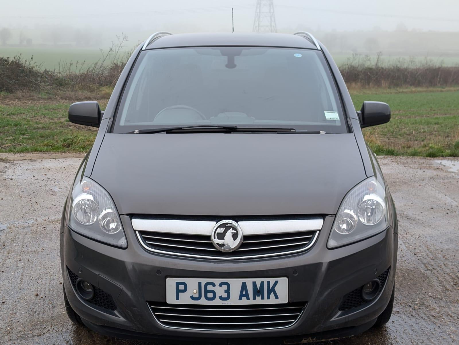 Vauxhall Zafira 1.6 16V Design MPV 5dr Petrol Manual Euro 5 (SNav) (115 ps)