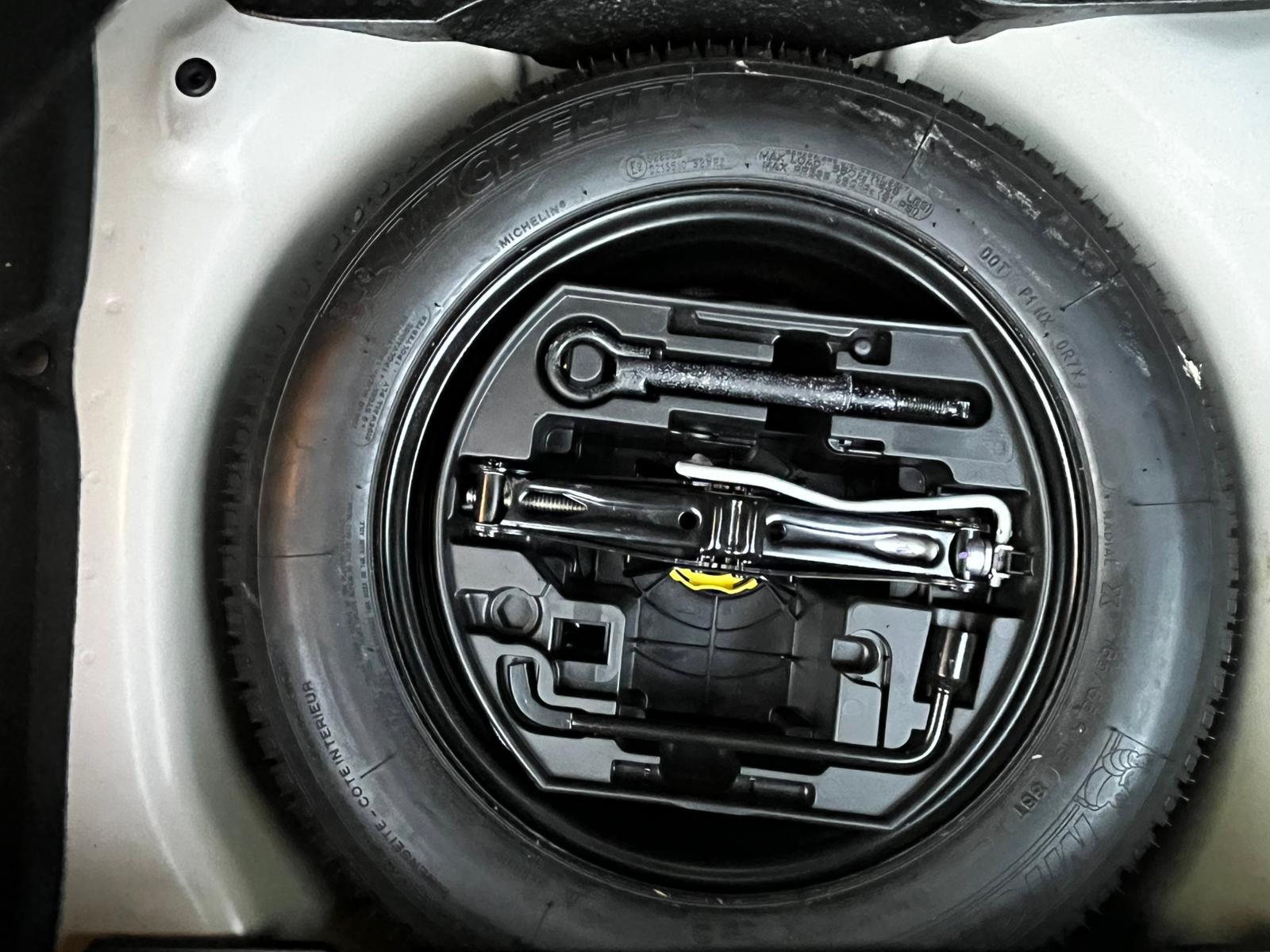 Peugeot 208 1.2 PureTech Allure Premium Hatchback 5dr Petrol Manual Euro 6 (82 ps)