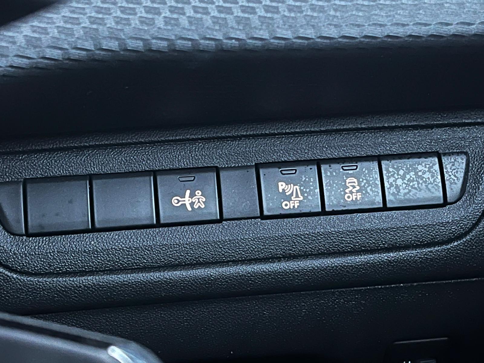 Peugeot 208 1.2 PureTech Allure Premium Hatchback 5dr Petrol Manual Euro 6 (82 ps)