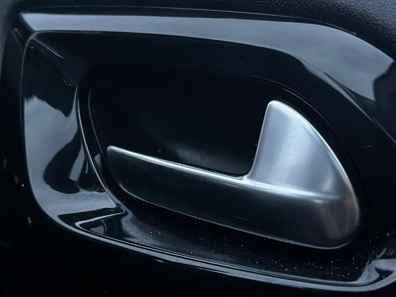 Peugeot 208 1.2 PureTech Allure Premium Hatchback 5dr Petrol Manual Euro 6 (82 ps)