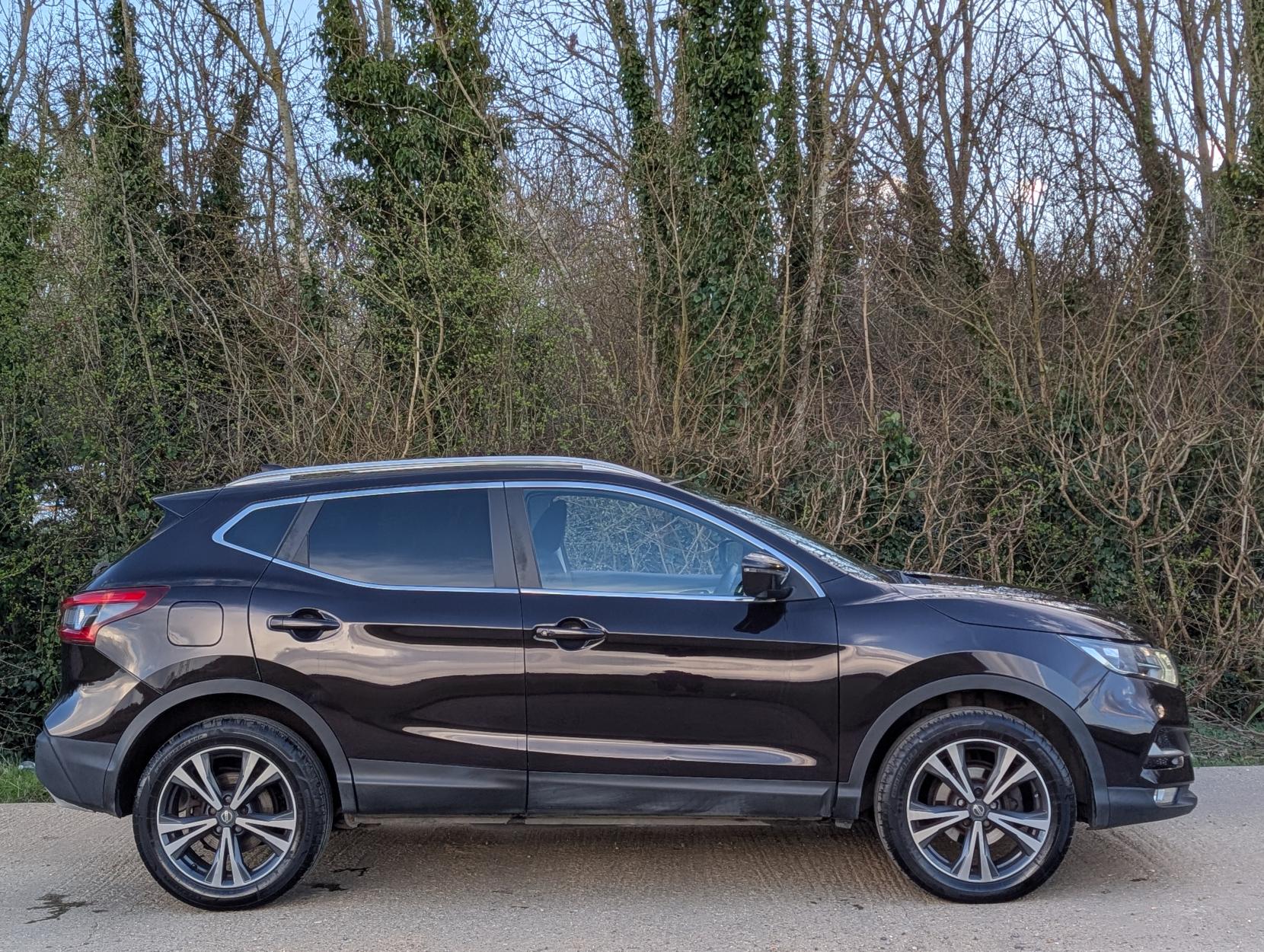 Nissan Qashqai 1.5 dCi N-Connecta SUV 5dr Diesel Manual Euro 6 (s/s) (110 ps)