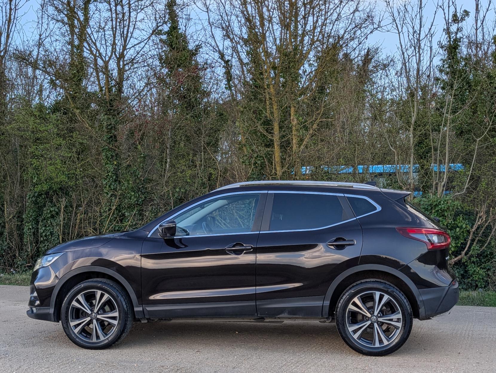 Nissan Qashqai 1.5 dCi N-Connecta SUV 5dr Diesel Manual Euro 6 (s/s) (110 ps)