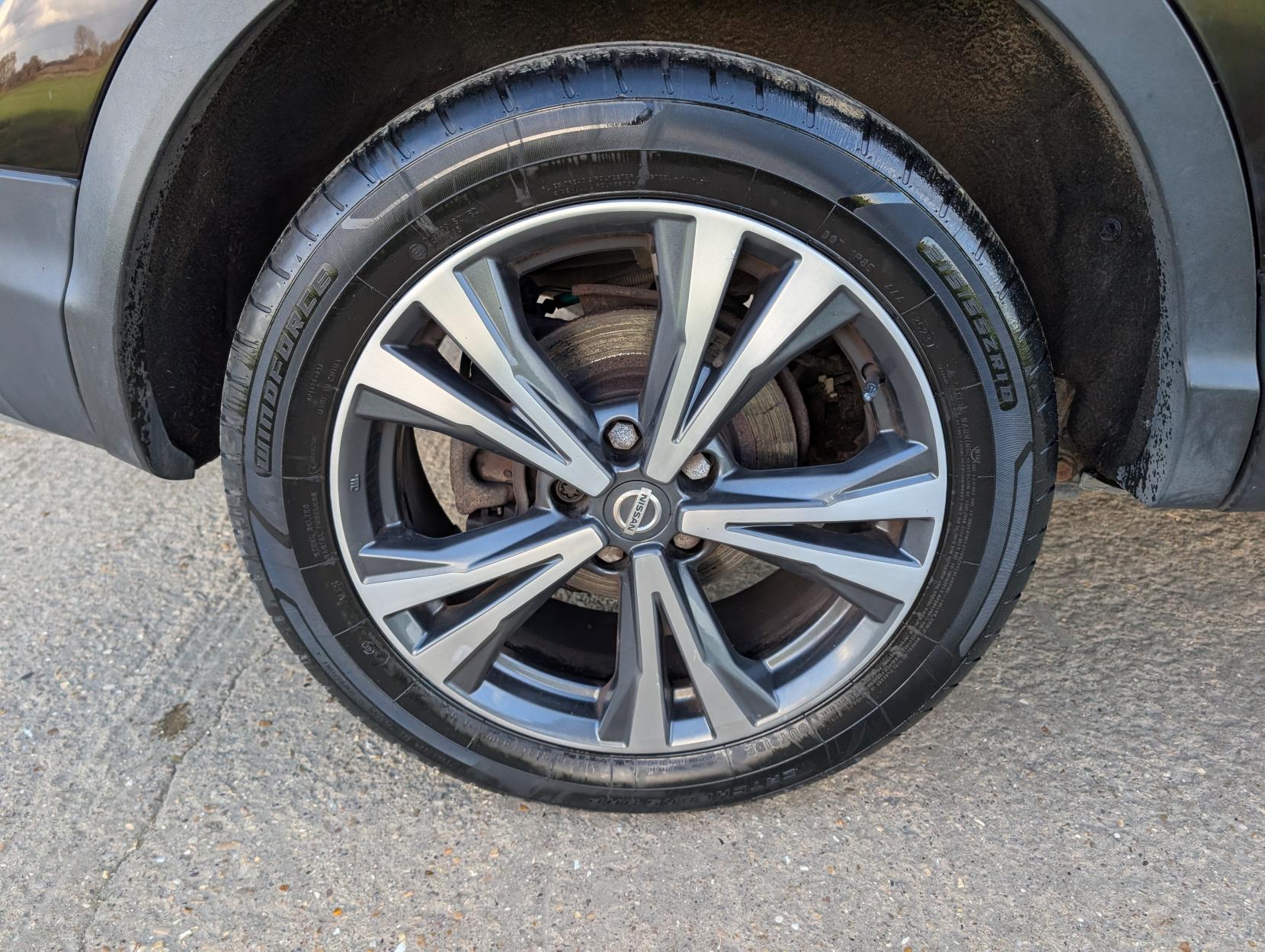 Nissan Qashqai 1.5 dCi N-Connecta SUV 5dr Diesel Manual Euro 6 (s/s) (110 ps)