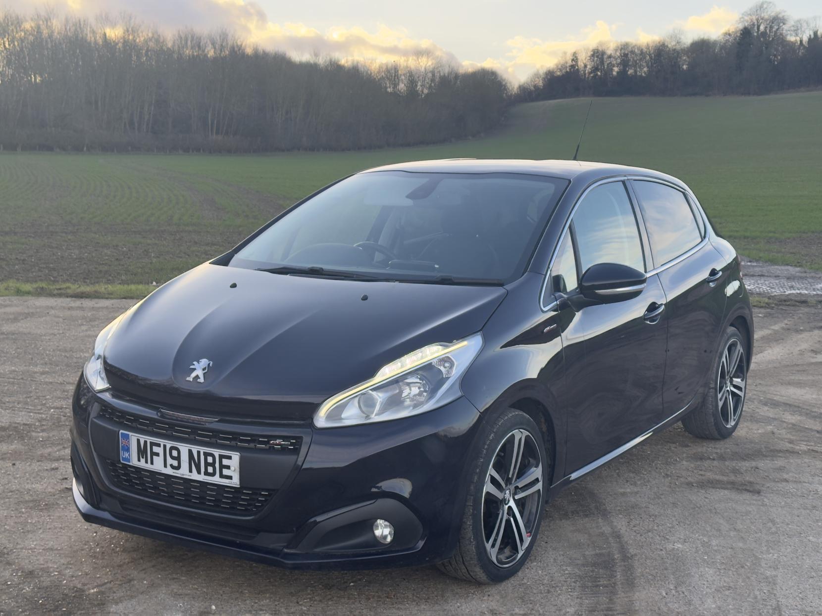 Peugeot 208 1.5 BlueHDi GT Line Hatchback 5dr Diesel Manual Euro 6 (s/s) (100 ps)