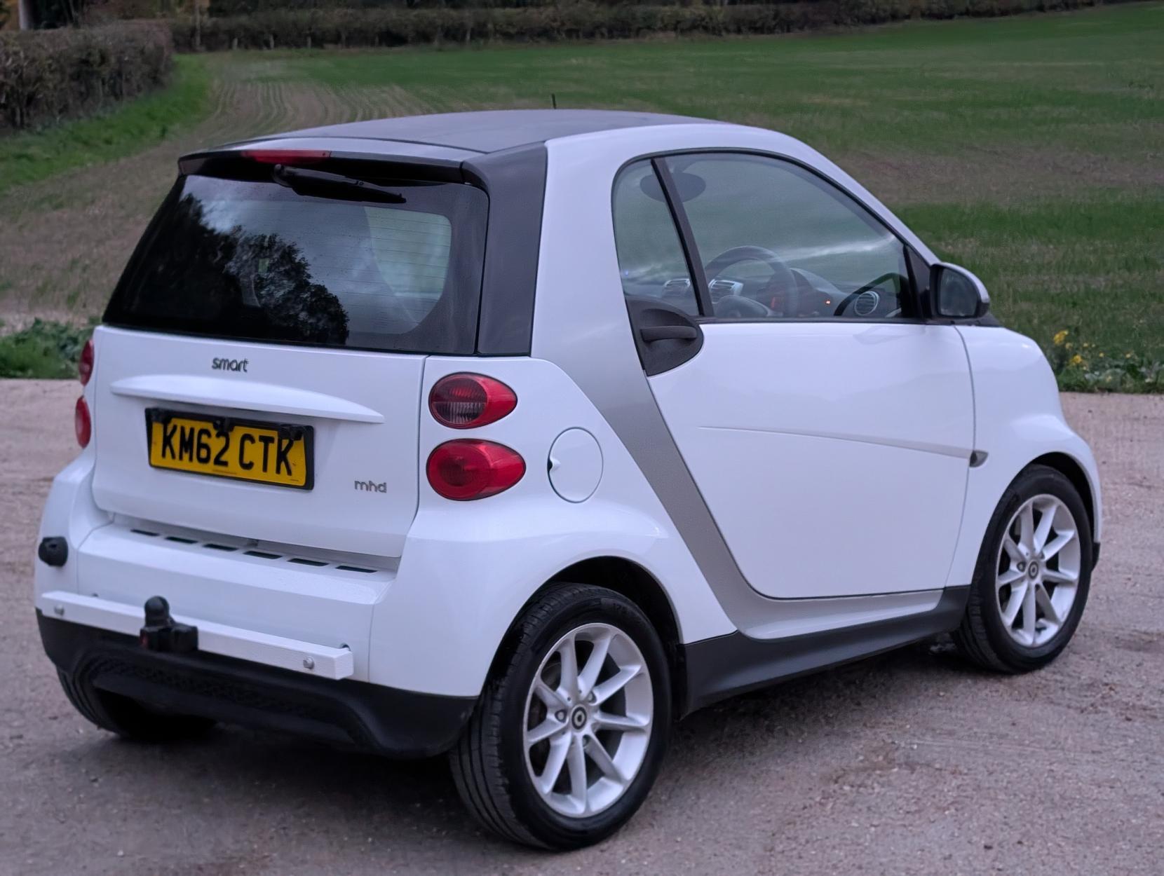 Smart fortwo 1.0 MHD Pure Coupe 2dr Petrol Auto Euro 4 (61 bhp)