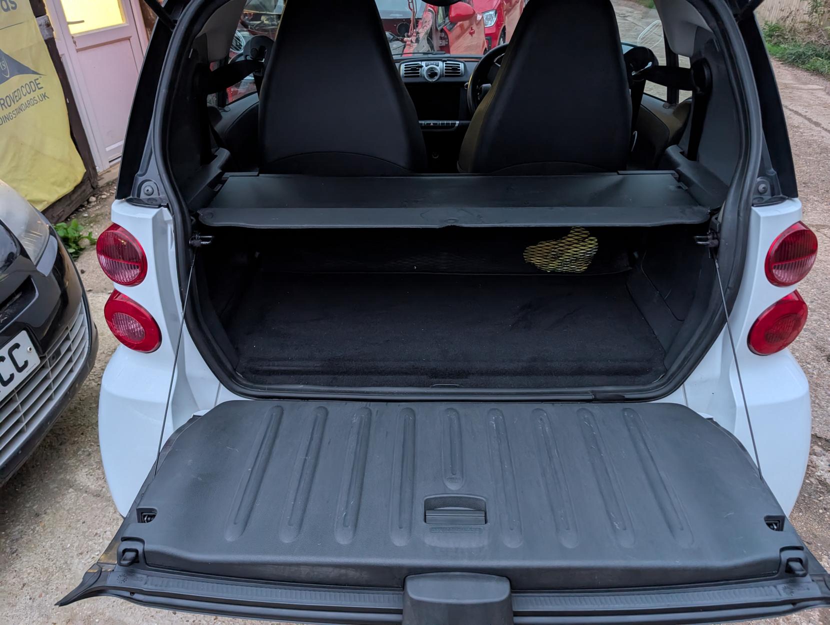 Smart fortwo 1.0 MHD Pure Coupe 2dr Petrol Auto Euro 4 (61 bhp)