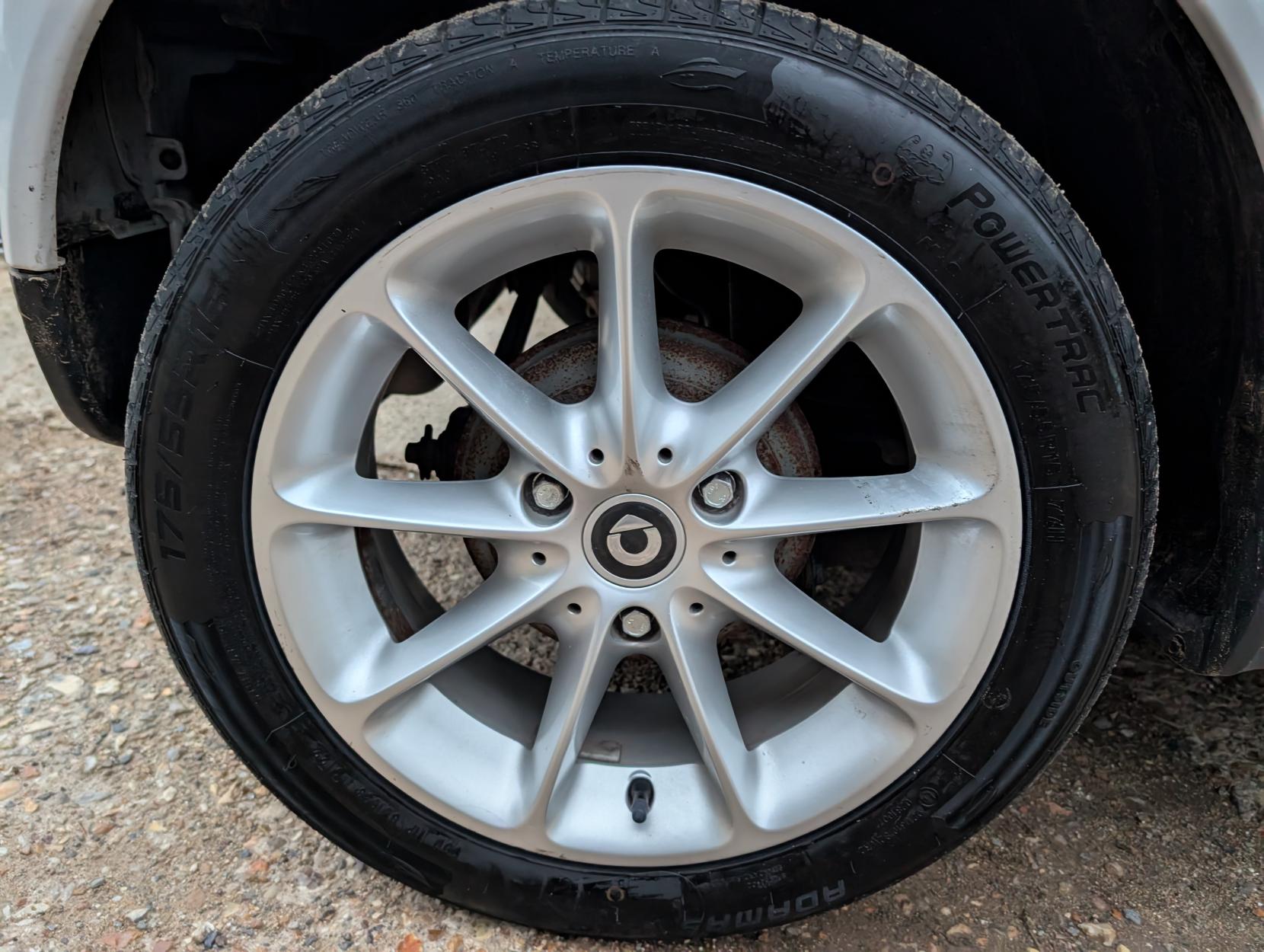 Smart fortwo 1.0 MHD Pure Coupe 2dr Petrol Auto Euro 4 (61 bhp)