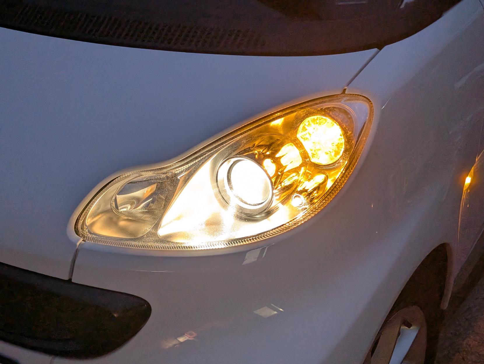 Smart fortwo 1.0 MHD Pure Coupe 2dr Petrol Auto Euro 4 (61 bhp)