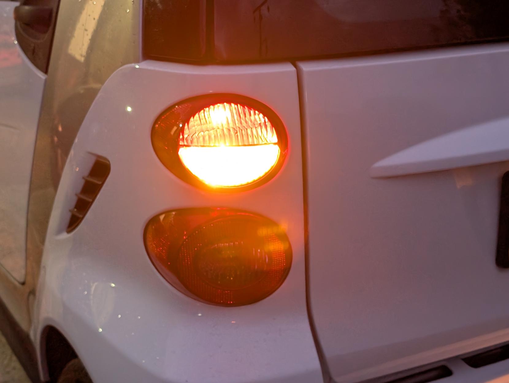 Smart fortwo 1.0 MHD Pure Coupe 2dr Petrol Auto Euro 4 (61 bhp)