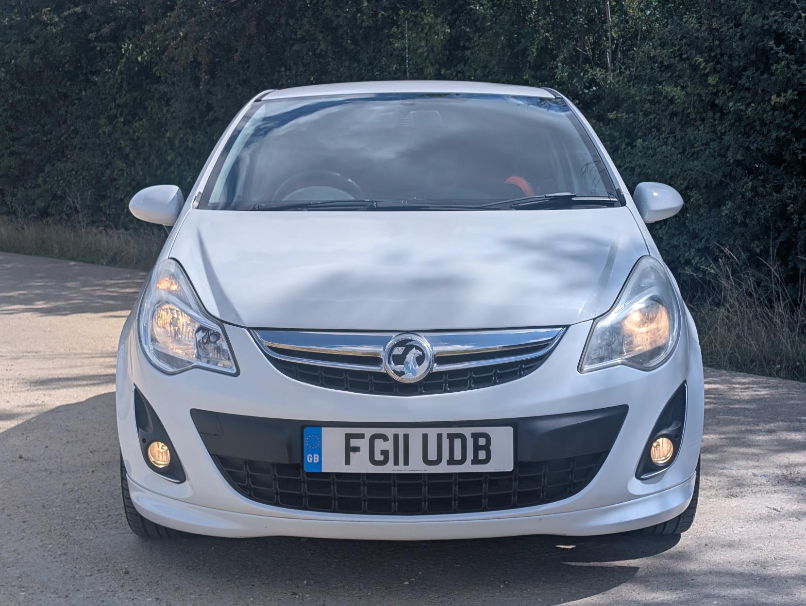 Vauxhall Corsa 1.4 16V SRi Hatchback 3dr Petrol Manual Euro 5 (A/C) (100 ps)