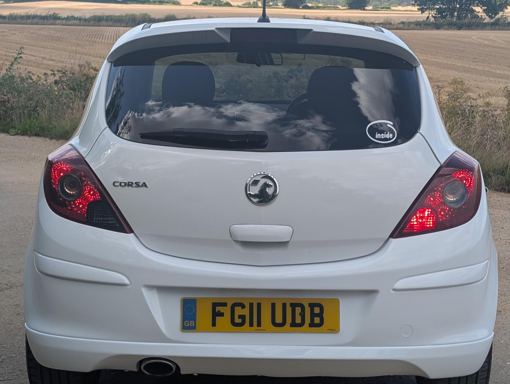 Vauxhall Corsa 1.4 16V SRi Hatchback 3dr Petrol Manual Euro 5 (A/C) (100 ps)
