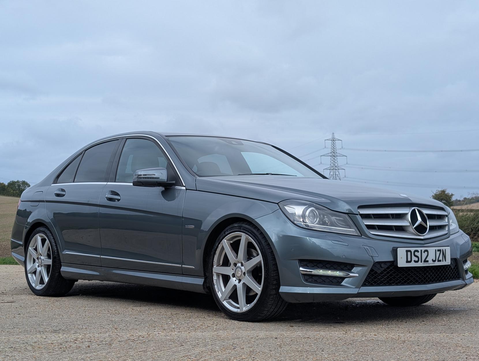 Mercedes-Benz C Class 2.1 C200 CDI BlueEfficiency Sport Saloon 4dr Diesel G-Tronic+ Euro 5 (s/s) (136 ps)