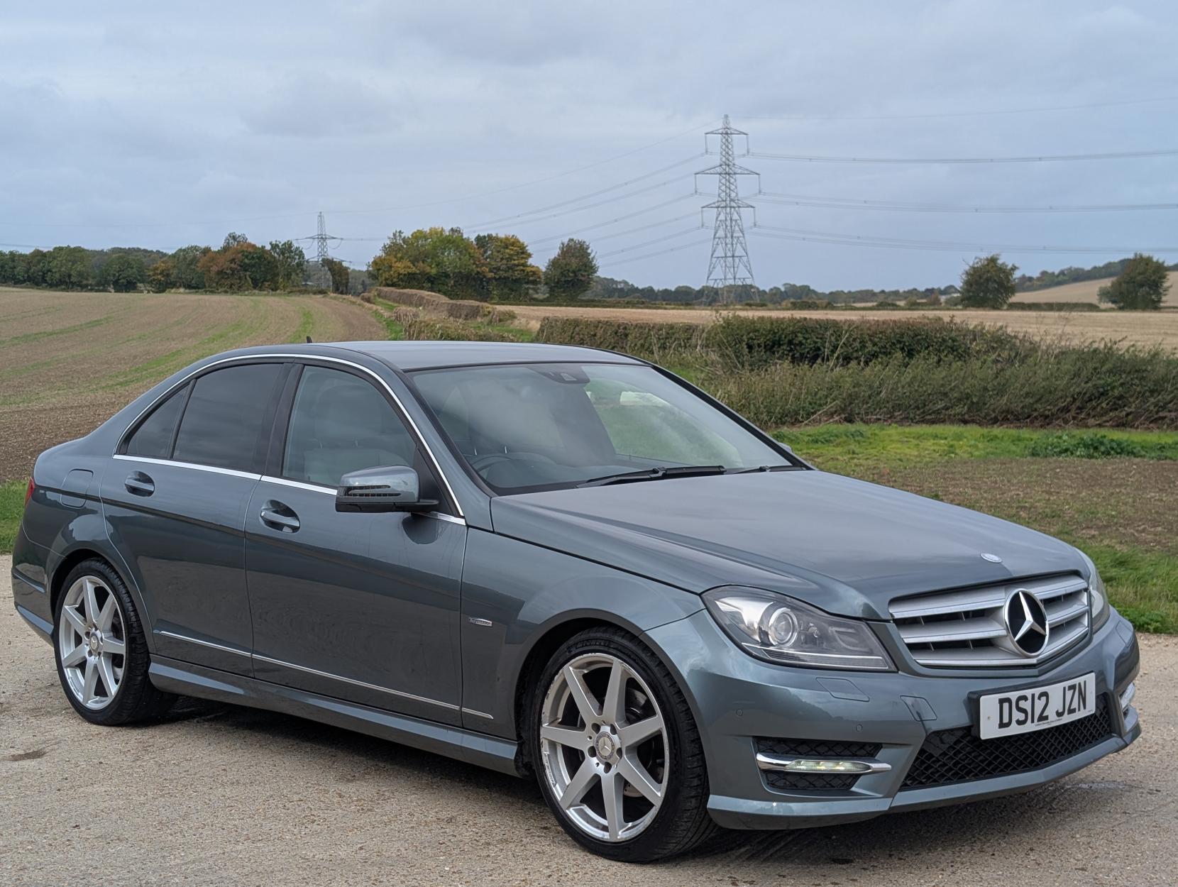Mercedes-Benz C Class 2.1 C200 CDI BlueEfficiency Sport Saloon 4dr Diesel G-Tronic+ Euro 5 (s/s) (136 ps)