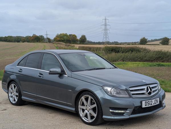 Mercedes-Benz C Class 2.1 C200 CDI BlueEfficiency Sport Saloon 4dr Diesel G-Tronic+ Euro 5 (s/s) (136 ps)