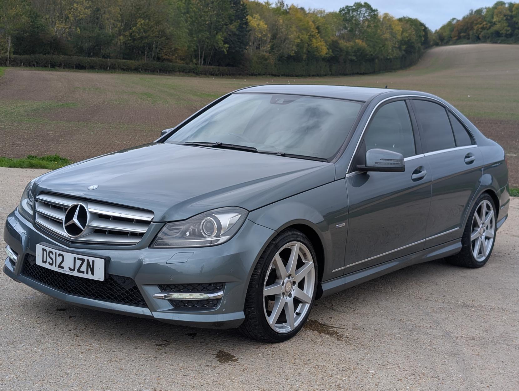 Mercedes-Benz C Class 2.1 C200 CDI BlueEfficiency Sport Saloon 4dr Diesel G-Tronic+ Euro 5 (s/s) (136 ps)