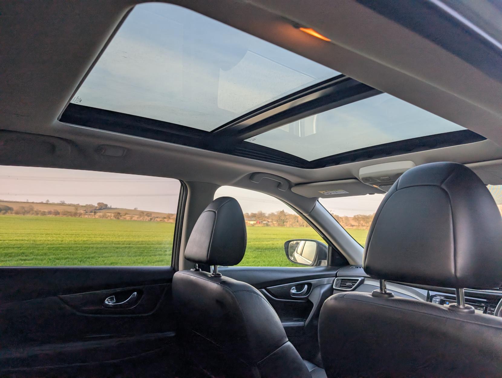 Nissan X-Trail 1.6 dCi Tekna SUV 5dr Diesel Manual 4WD Euro 6 (s/s) (130 ps)