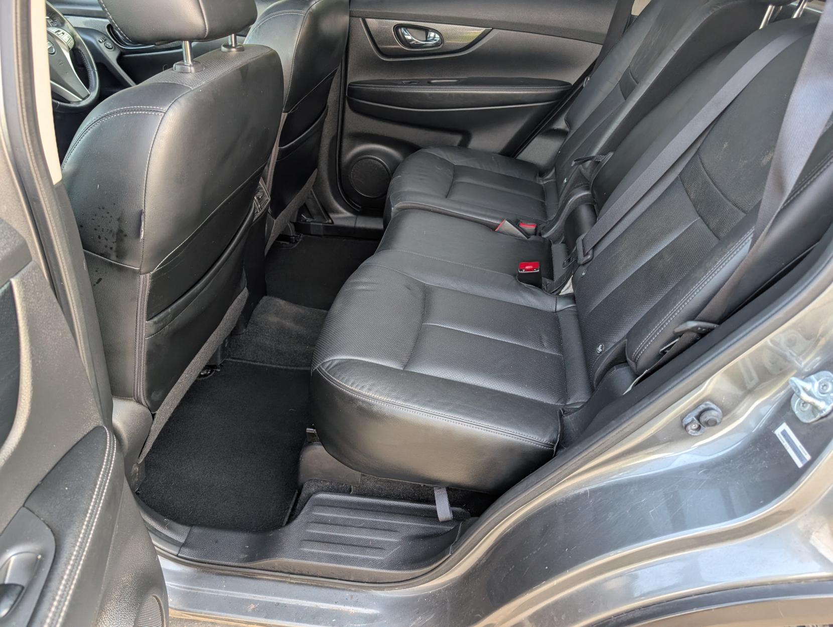 Nissan X-Trail 1.6 dCi Tekna SUV 5dr Diesel Manual 4WD Euro 6 (s/s) (130 ps)